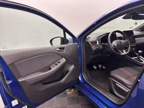 RENAULT CLIO V - voiture d'occasion - Photo 18