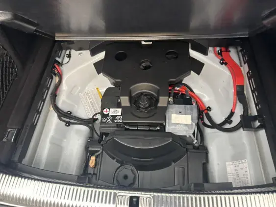 AUDI A4 AVANT - voiture d'occasion - Photo 17