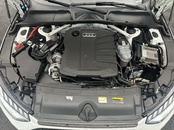 AUDI A4 AVANT - voiture d'occasion - Photo 21