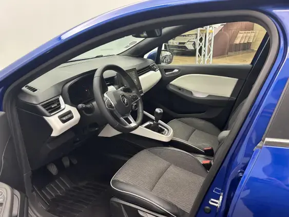 RENAULT CLIO V - voiture d'occasion - Photo 18