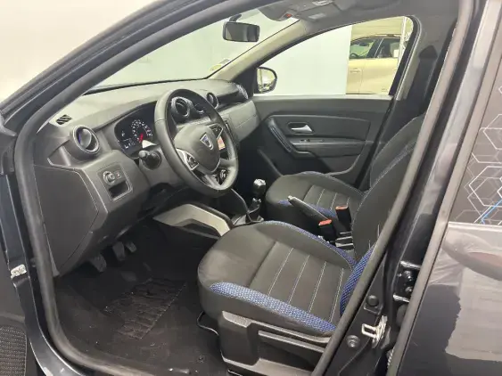 DACIA DUSTER II - voiture d'occasion - Photo 18