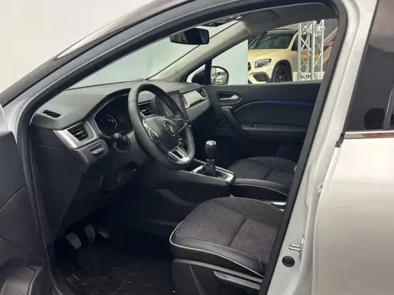 RENAULT CAPTUR II - voiture d'occasion - Photo 18