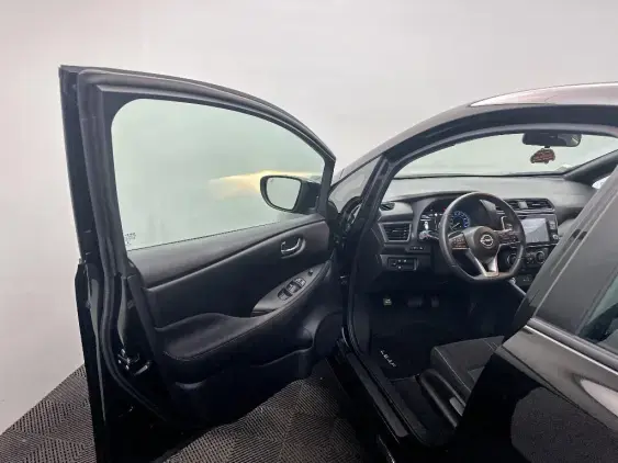 NISSAN LEAF II - voiture d'occasion - Photo 18