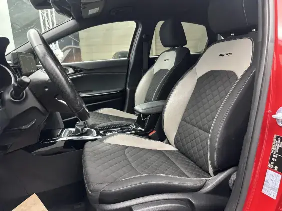 KIA CEED III - voiture d'occasion - Photo 18