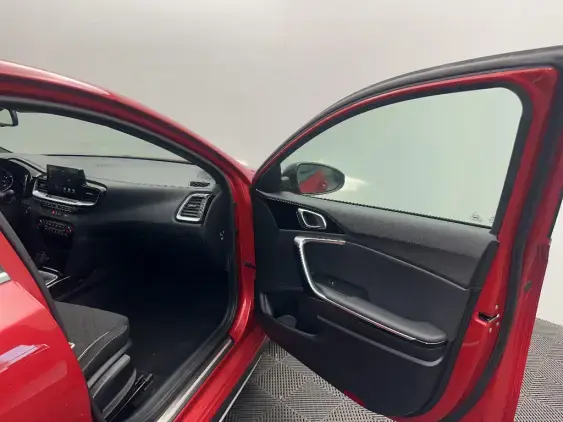 KIA CEED III - voiture d'occasion - Photo 20