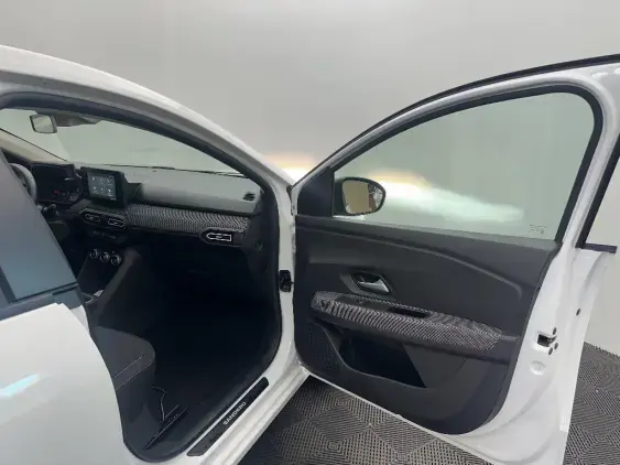 DACIA SANDERO III - voiture d'occasion - Photo 20