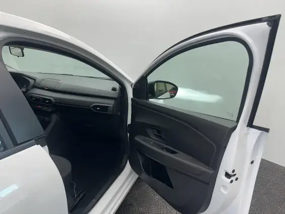 DACIA SANDERO III - voiture d'occasion - Photo 19
