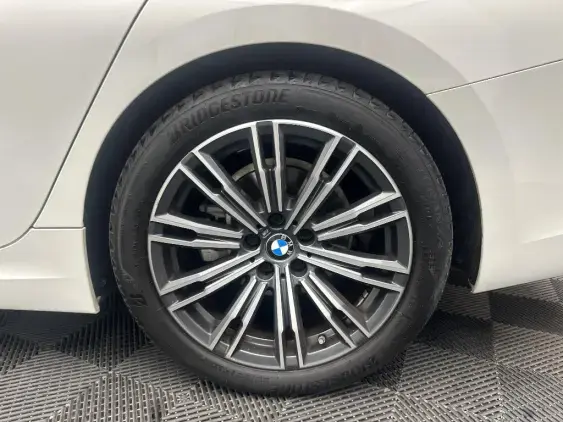 BMW SERIE 3 TOURING VII - voiture d'occasion - Photo 23