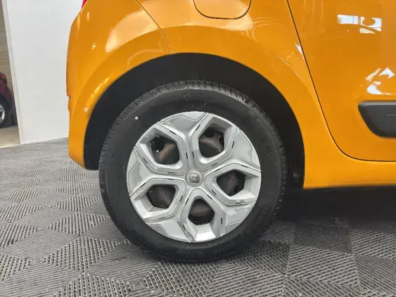 RENAULT TWINGO III - voiture d'occasion - Photo 24