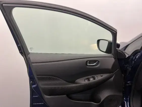 NISSAN LEAF II - voiture d'occasion - Photo 19