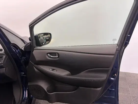 NISSAN LEAF II - voiture d'occasion - Photo 20