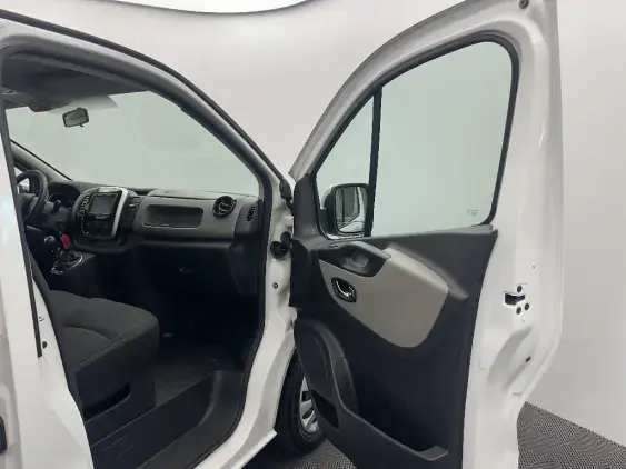 RENAULT TRAFIC III - voiture d'occasion - Photo 20