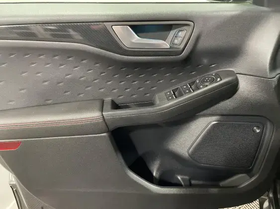 FORD KUGA III - voiture d'occasion - Photo 19