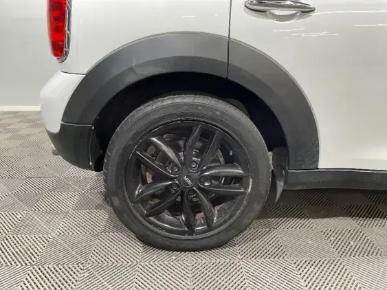 MINI COUNTRYMAN R60 - voiture d'occasion - Photo 23