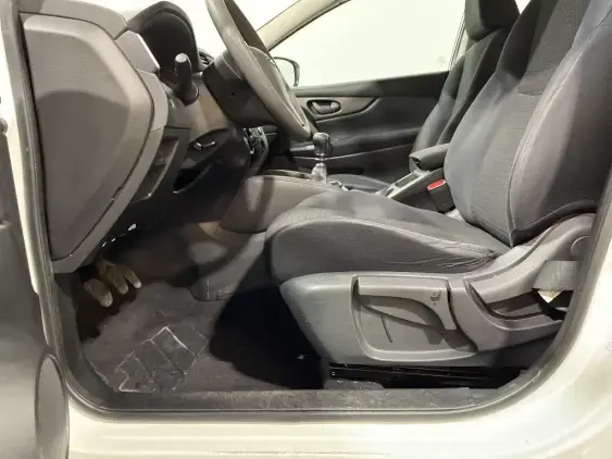 NISSAN QASHQAI II - voiture d'occasion - Photo 17