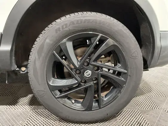 NISSAN QASHQAI II - voiture d'occasion - Photo 23