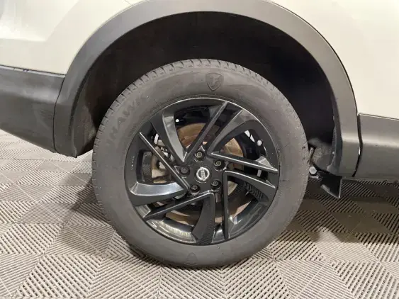 NISSAN QASHQAI II - voiture d'occasion - Photo 24