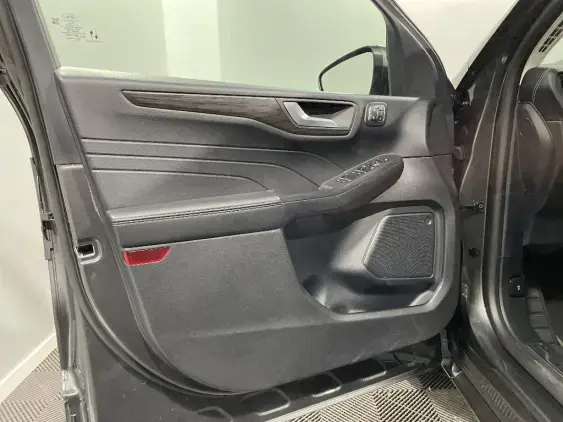 FORD KUGA III - voiture d'occasion - Photo 19