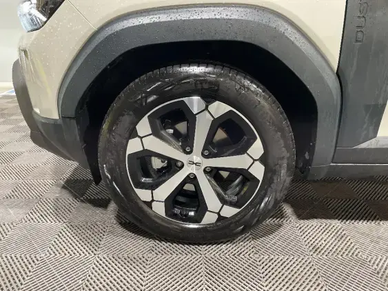 DACIA DUSTER III - voiture d'occasion - Photo 22