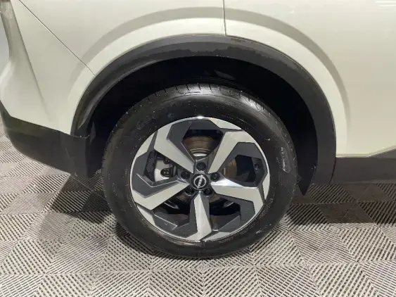 NISSAN QASHQAI III - voiture d'occasion - Photo 24