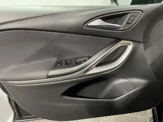 OPEL ASTRA K - voiture d'occasion - Photo 18