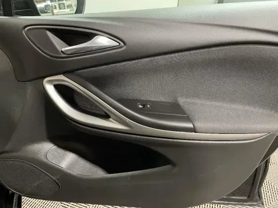 OPEL ASTRA K - voiture d'occasion - Photo 19