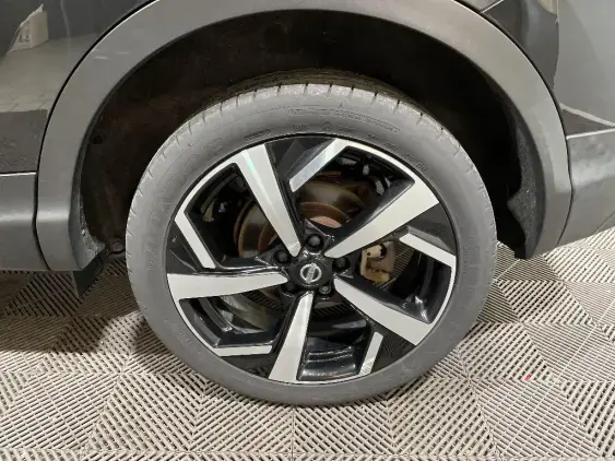 NISSAN QASHQAI II - voiture d'occasion - Photo 24