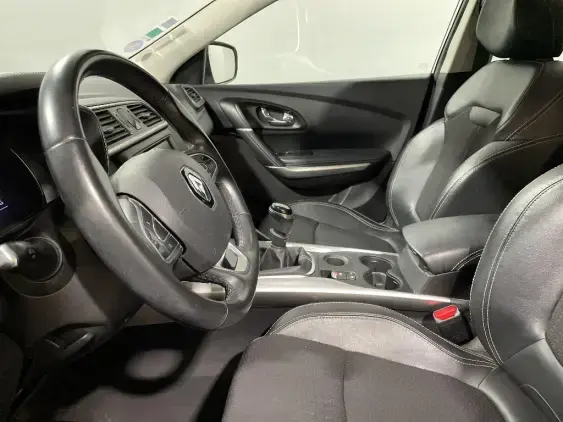 RENAULT KADJAR - voiture d'occasion - Photo 18