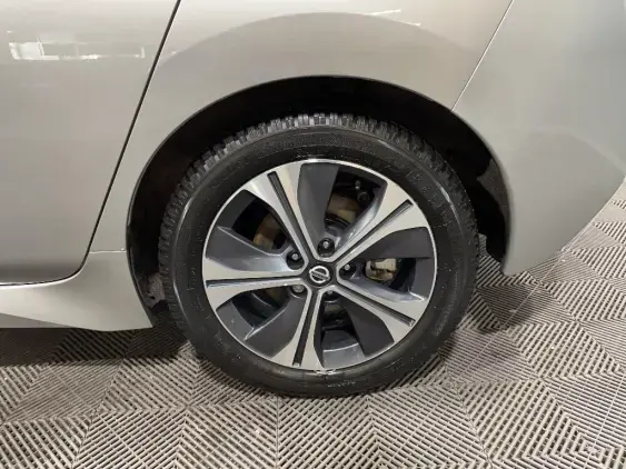 NISSAN LEAF II - voiture d'occasion - Photo 23