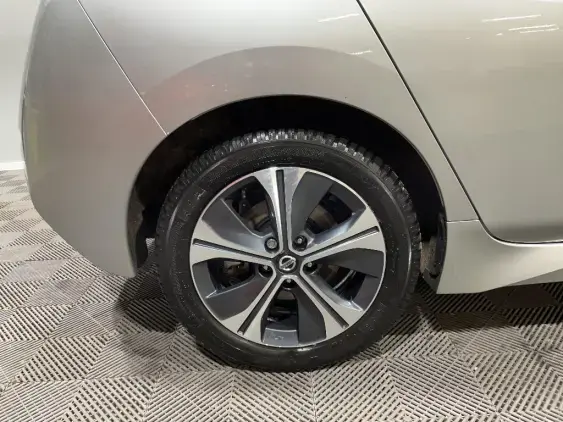 NISSAN LEAF II - voiture d'occasion - Photo 24