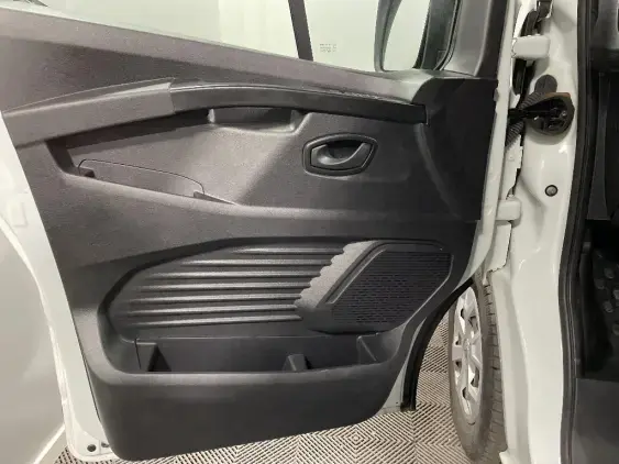 RENAULT TRAFIC NAVETTE III - voiture d'occasion - Photo 19