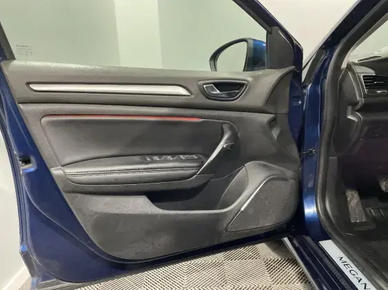 RENAULT MEGANE ESTATE IV - voiture d'occasion - Photo 19