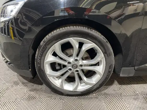 RENAULT SCENIC IV - voiture d'occasion - Photo 22