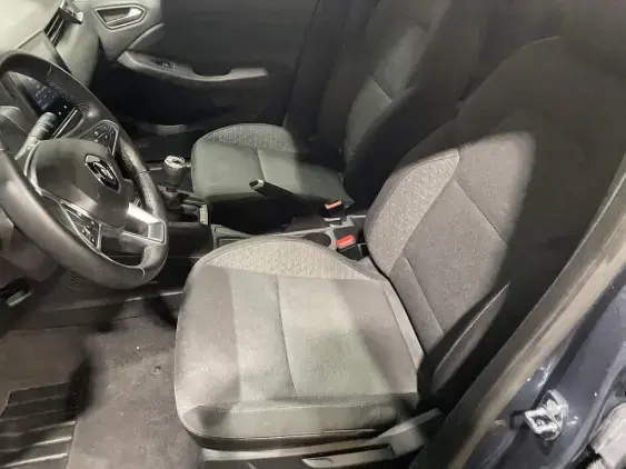 RENAULT CLIO V - voiture d'occasion - Photo 17