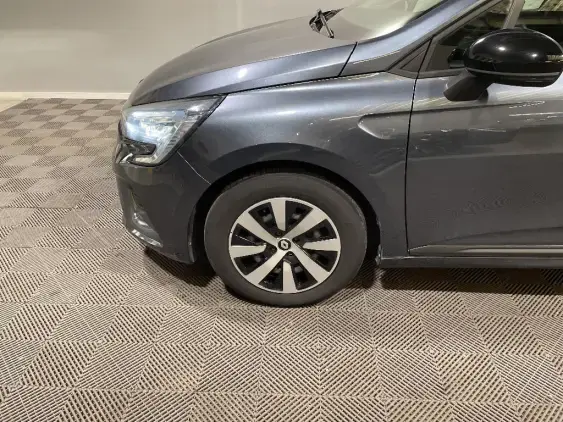 RENAULT CLIO V - voiture d'occasion - Photo 22