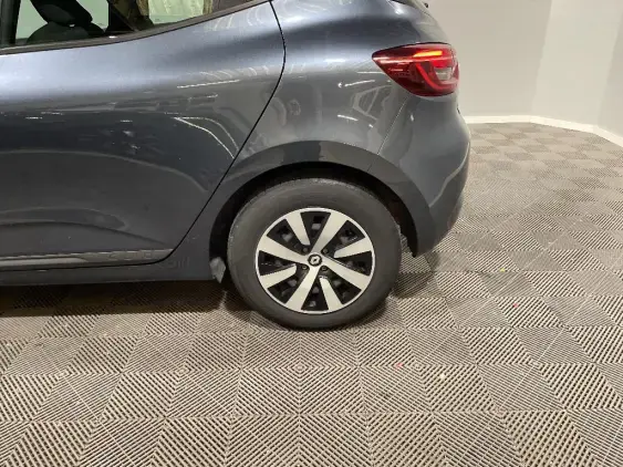 RENAULT CLIO V - voiture d'occasion - Photo 23