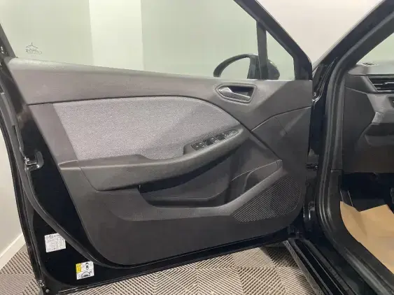 RENAULT CLIO V - voiture d'occasion - Photo 19