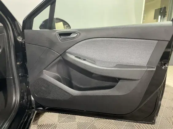 RENAULT CLIO V - voiture d'occasion - Photo 20