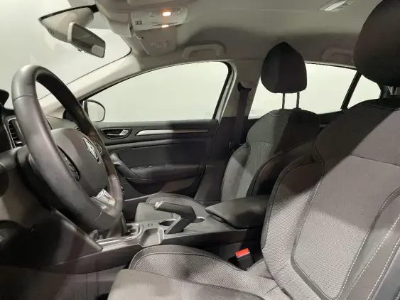 RENAULT MEGANE IV - voiture d'occasion - Photo 18