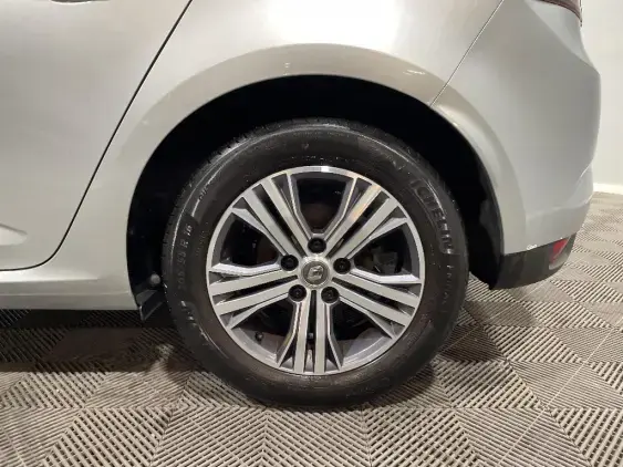 RENAULT MEGANE IV - voiture d'occasion - Photo 24