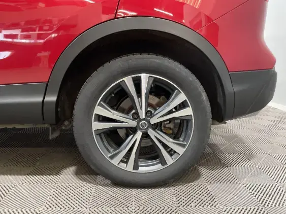 NISSAN QASHQAI II - voiture d'occasion - Photo 24