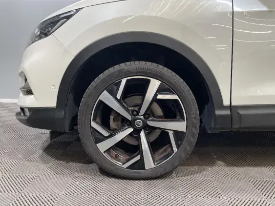NISSAN QASHQAI II - voiture d'occasion - Photo 23