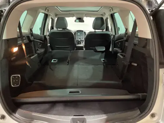RENAULT SCENIC IV - voiture d'occasion - Photo 16
