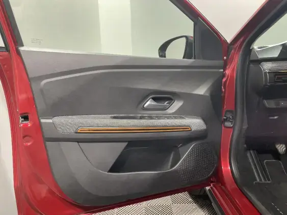DACIA SANDERO III - voiture d'occasion - Photo 19