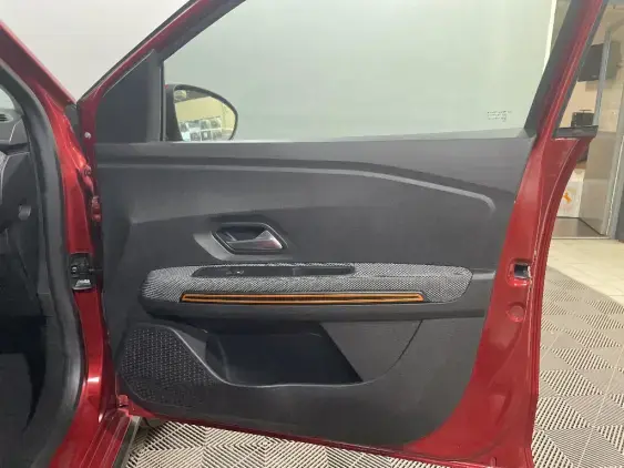 DACIA SANDERO III - voiture d'occasion - Photo 20