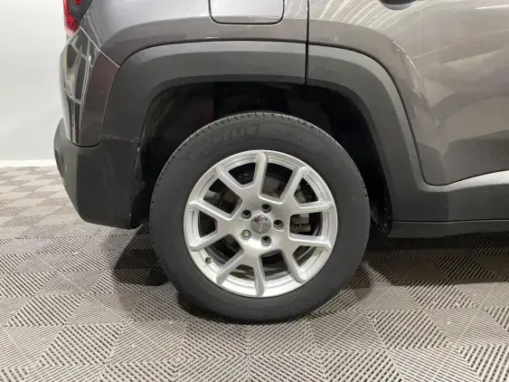 JEEP RENEGADE - voiture d'occasion - Photo 25