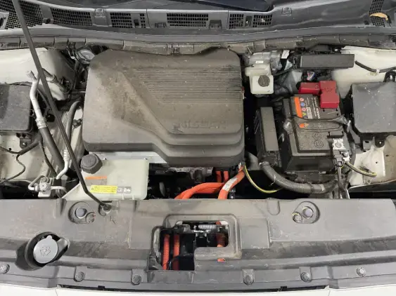 NISSAN LEAF II - voiture d'occasion - Photo 20