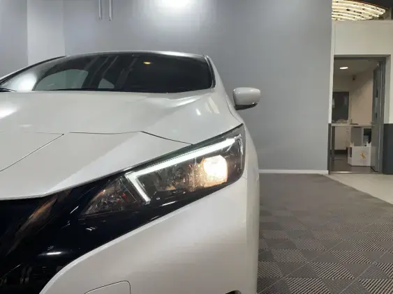 NISSAN LEAF II - voiture d'occasion - Photo 21