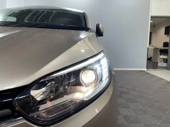 RENAULT SCENIC IV - voiture d'occasion - Photo 22