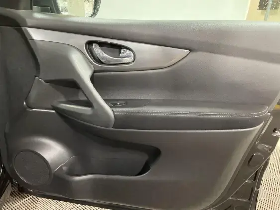 NISSAN QASHQAI II - voiture d'occasion - Photo 20